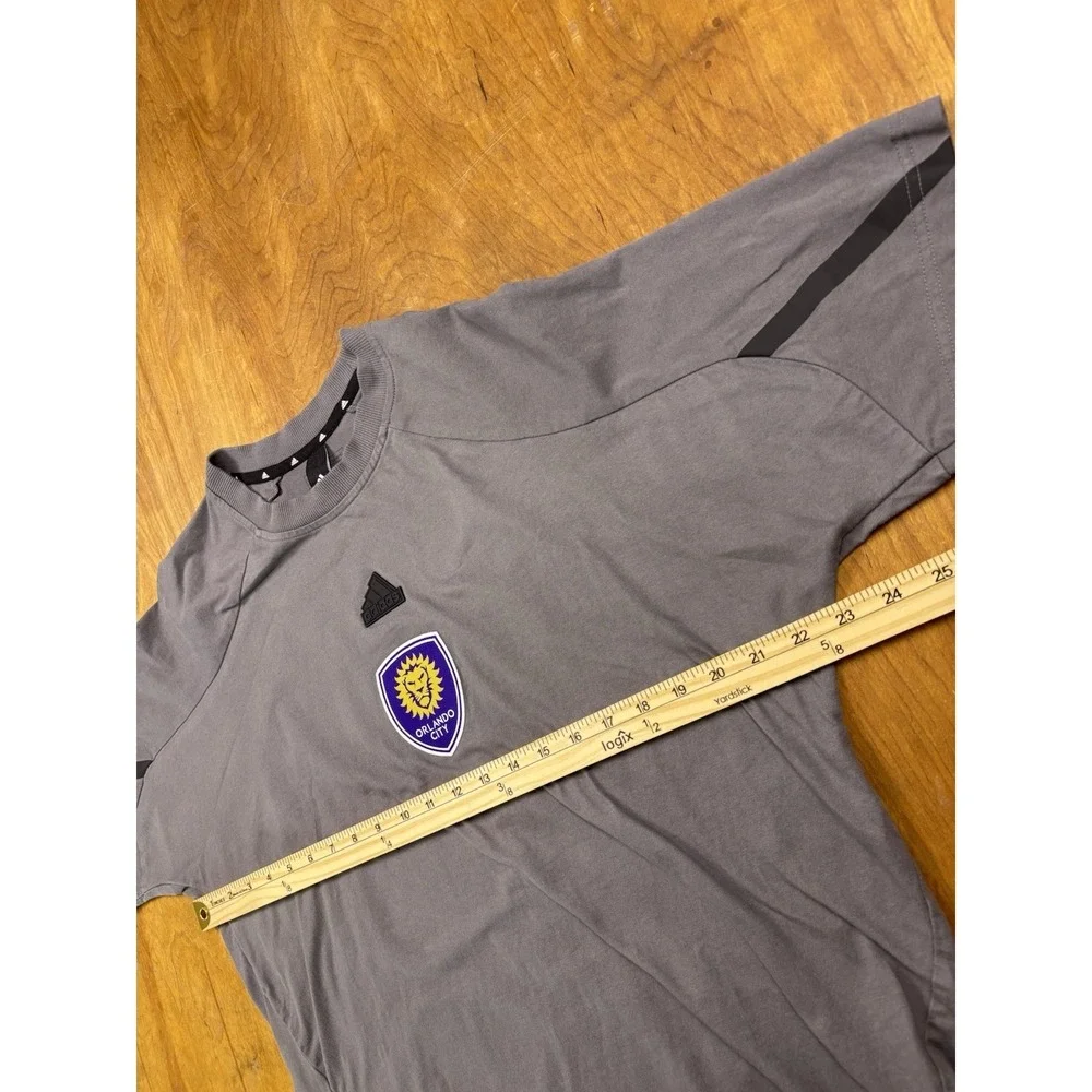 Orlando City Adidas 2024 Travel Grey Men's M T-Shirt MLS Athletic Fit Soccer